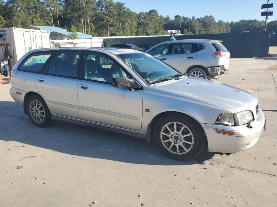 Volvo V40 2003 — Copart