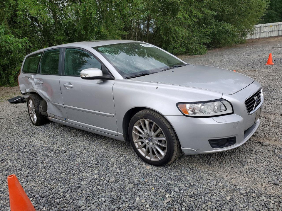 Volvo V50 2010 — Copart