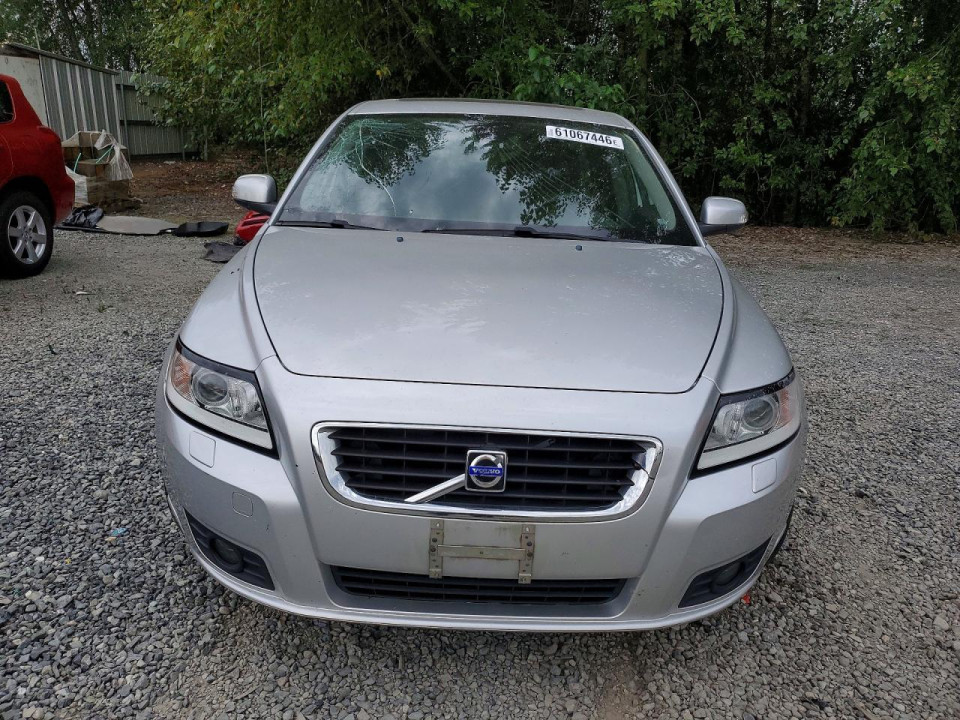 Volvo V50 2010 — Copart