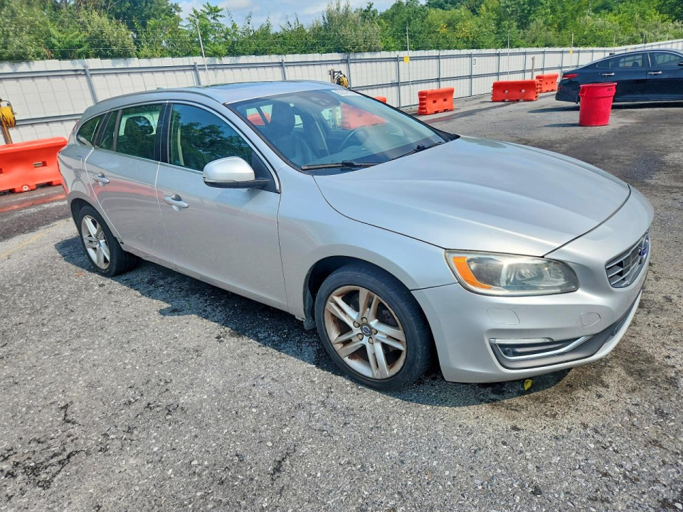 Volvo V60 2015 — Copart