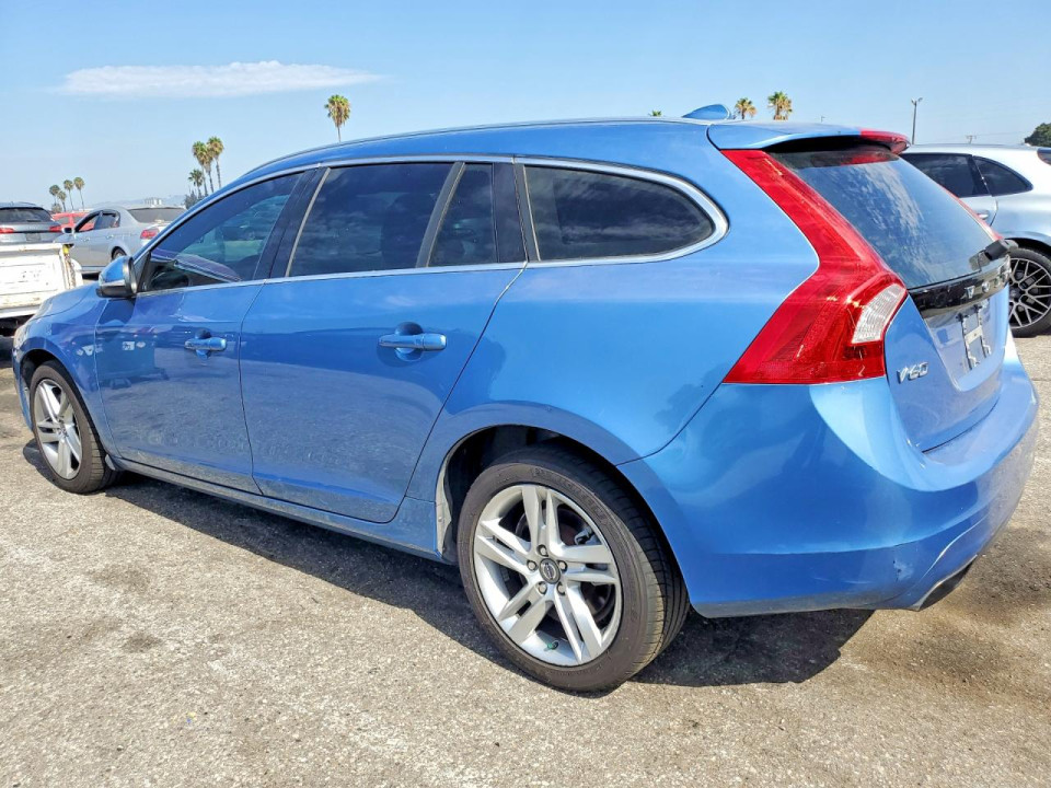 Volvo V60 2015 — Copart