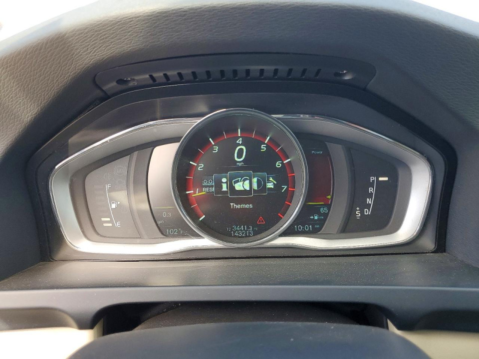 Volvo V60 2015 — Copart