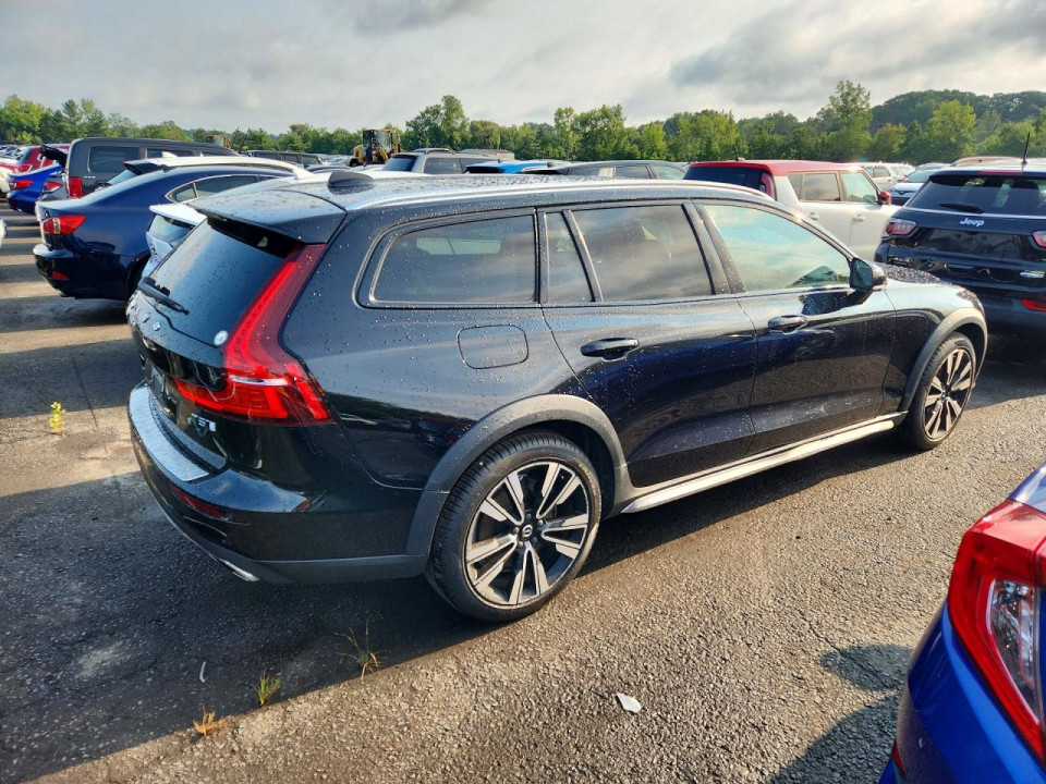 Volvo V60 2020 — Copart