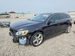 Volvo V60 2017 — Copart