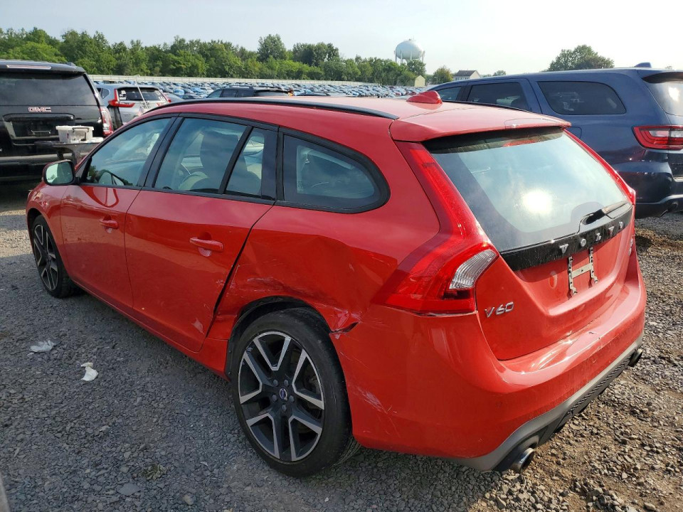Volvo V60 2018 — Copart