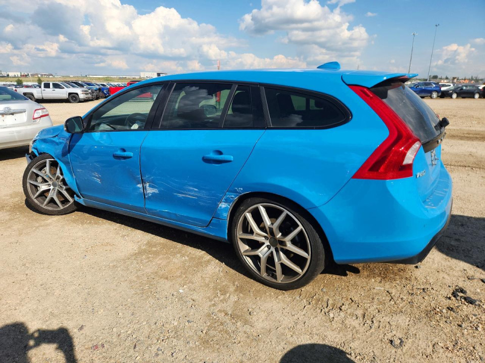 Volvo V60 2015 — Copart