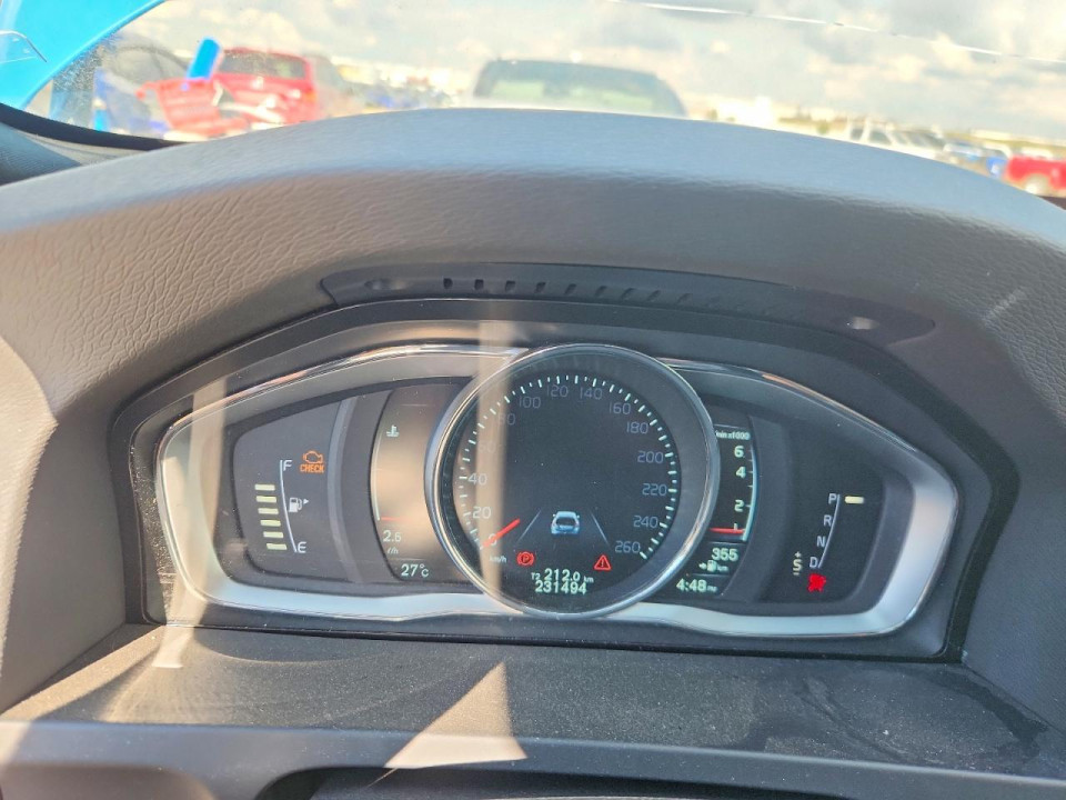 Volvo V60 2015 — Copart