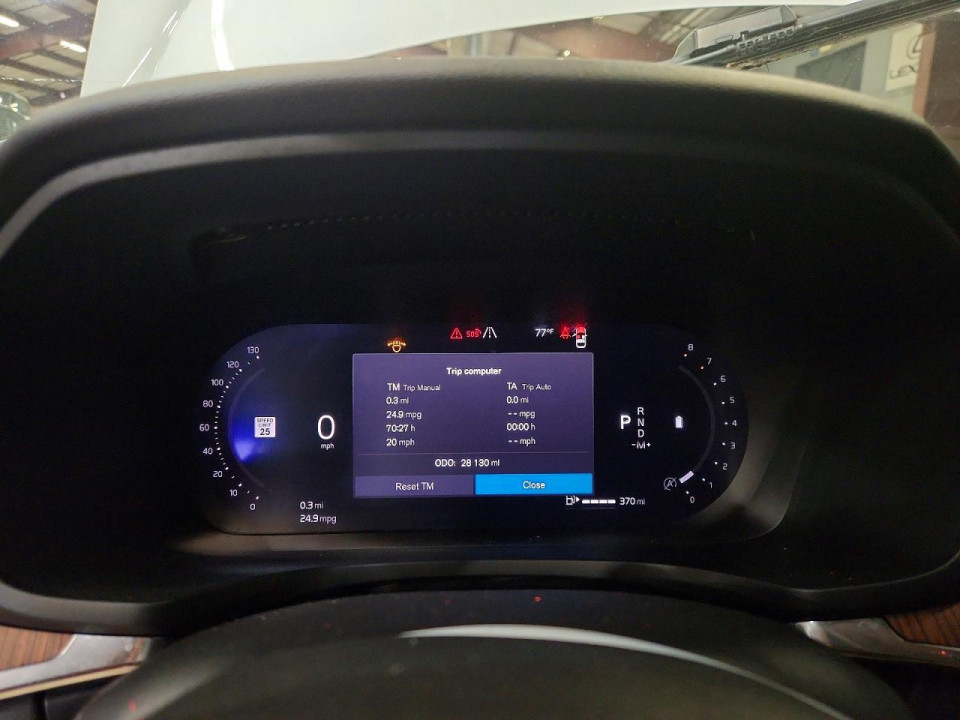 Volvo V60 2025 — Copart