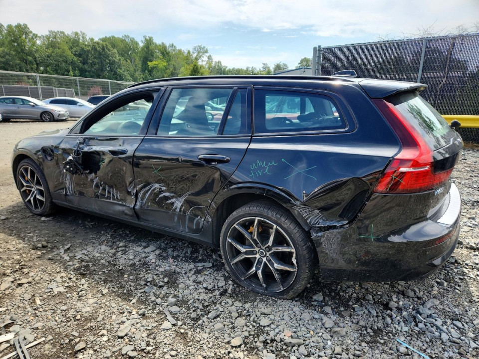 Volvo V60 2023 — Copart