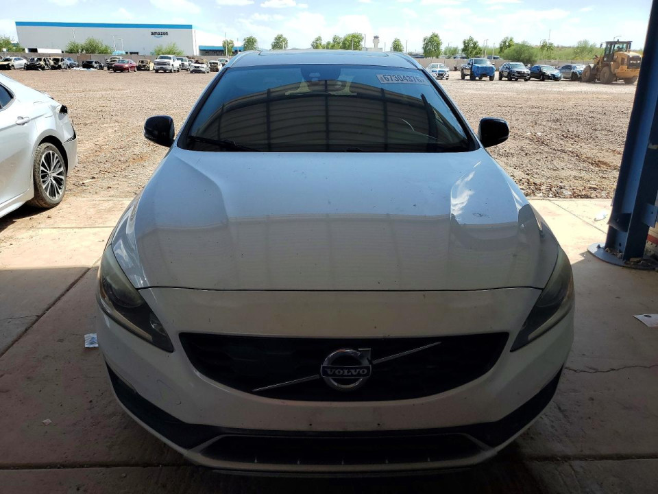 Volvo V60 2016 — Copart