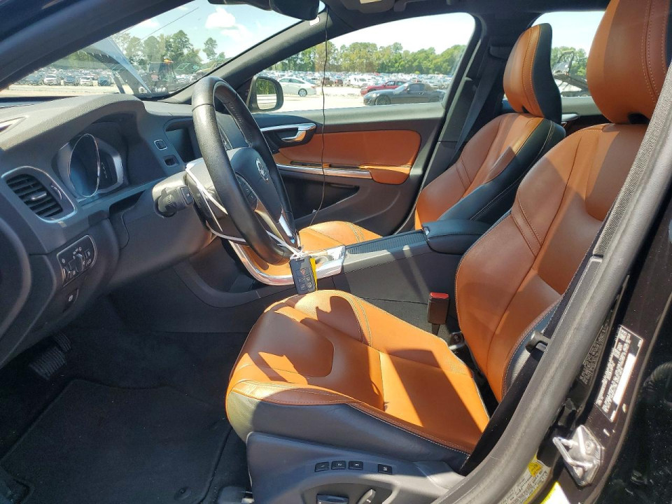 Volvo V60 2017 — Copart