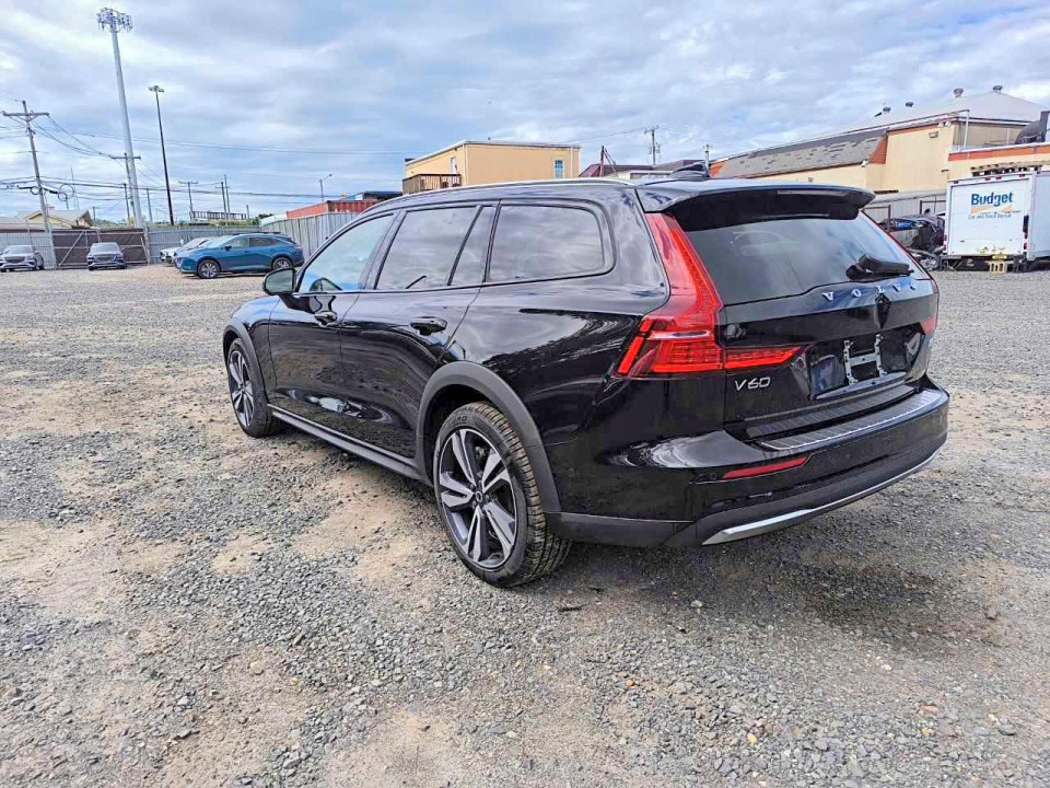 Volvo V60 2026 — Copart