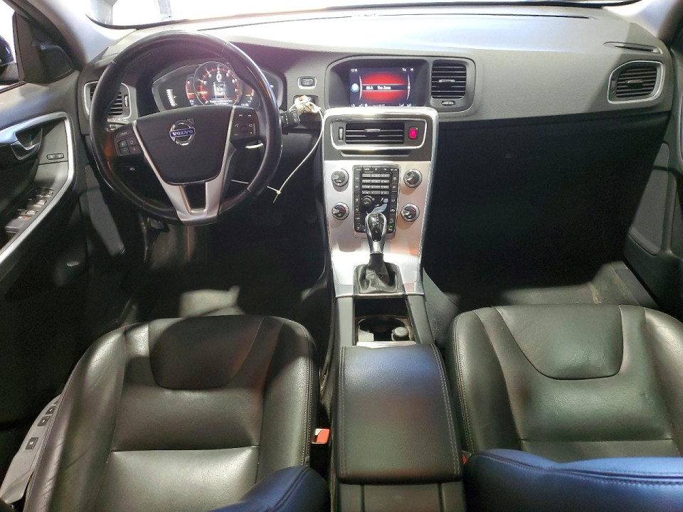 Volvo V60 2018 — Copart