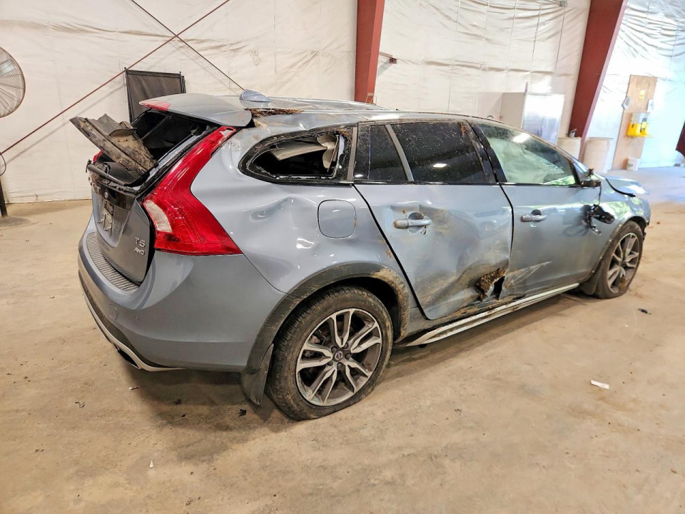 Volvo V60 2018 — Copart