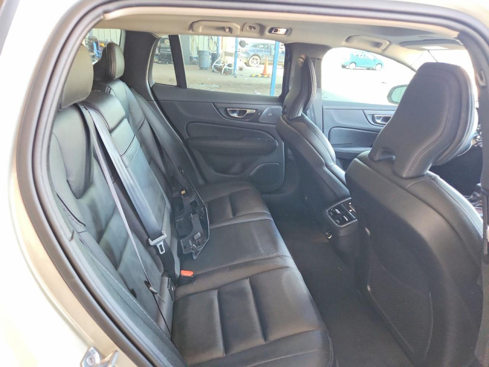 Volvo V60 2020 — Copart