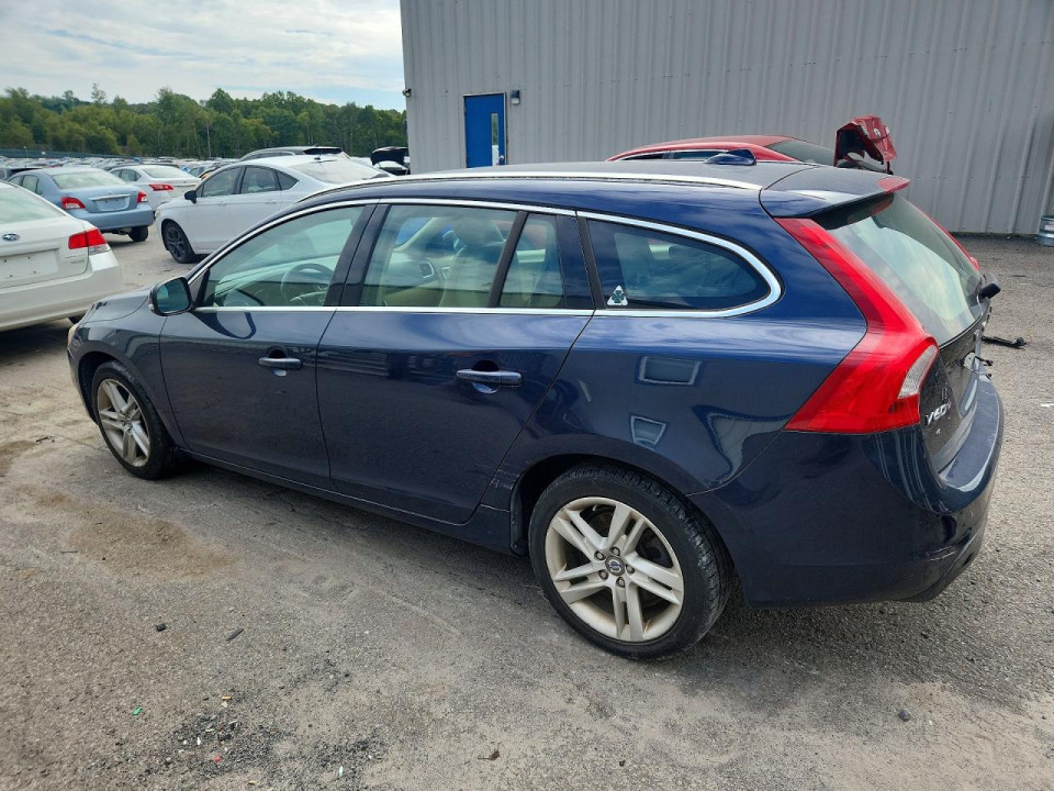 Volvo V60 2015 — Copart