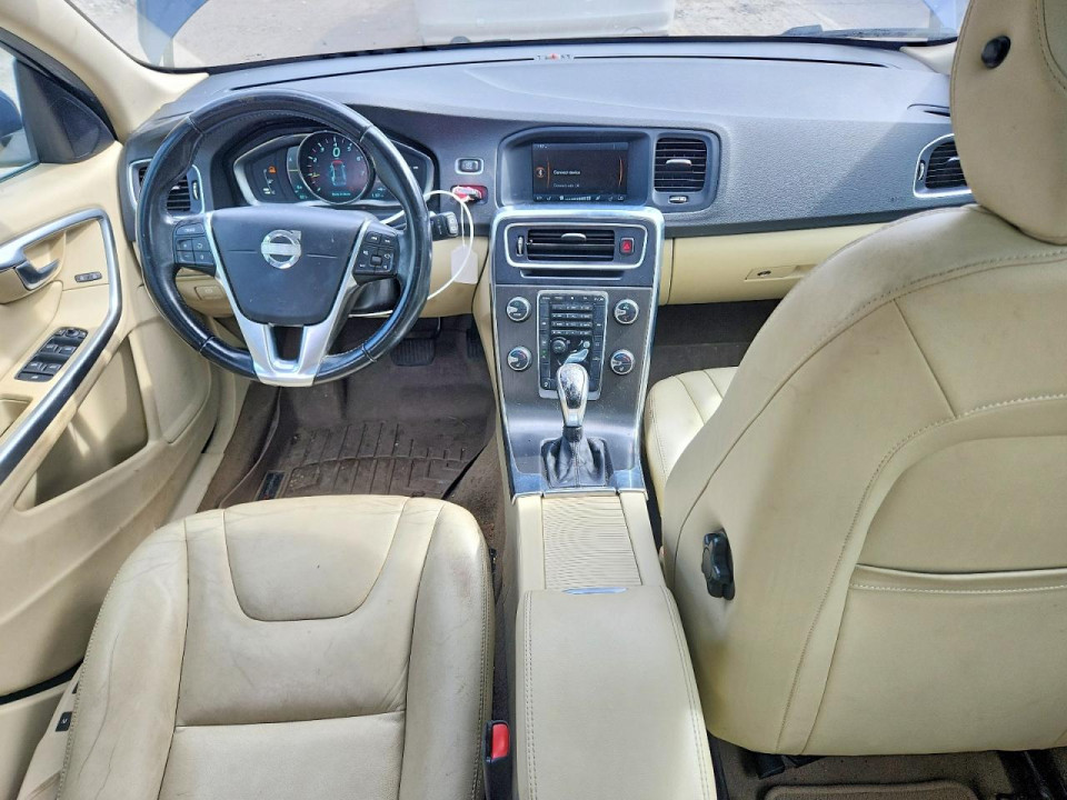 Volvo V60 2015 — Copart