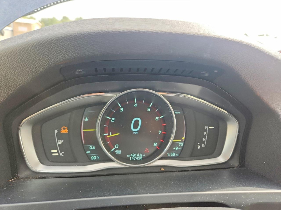 Volvo V60 2015 — Copart