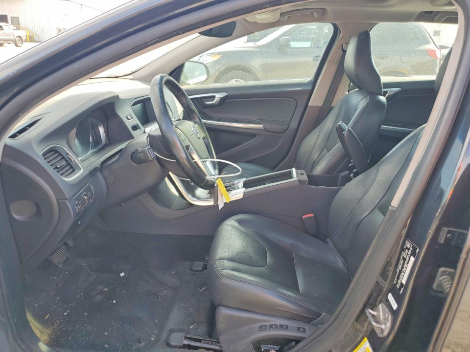 Volvo V60 2016 — Copart