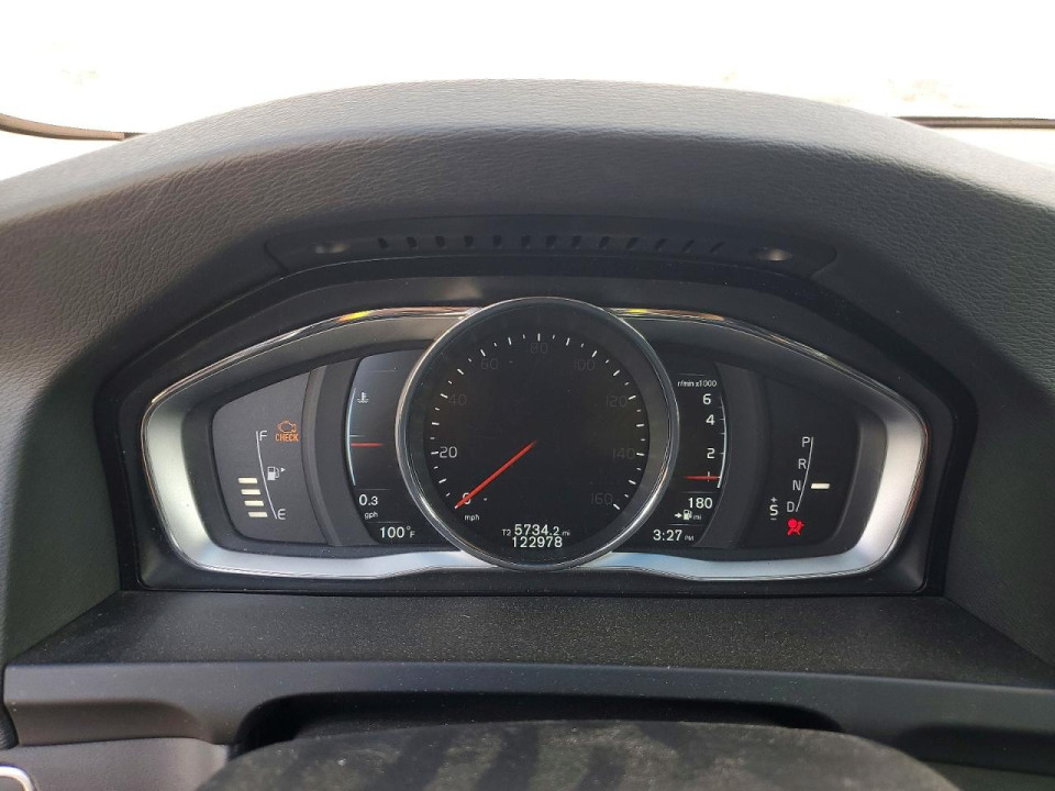 Volvo V60 2016 — Copart