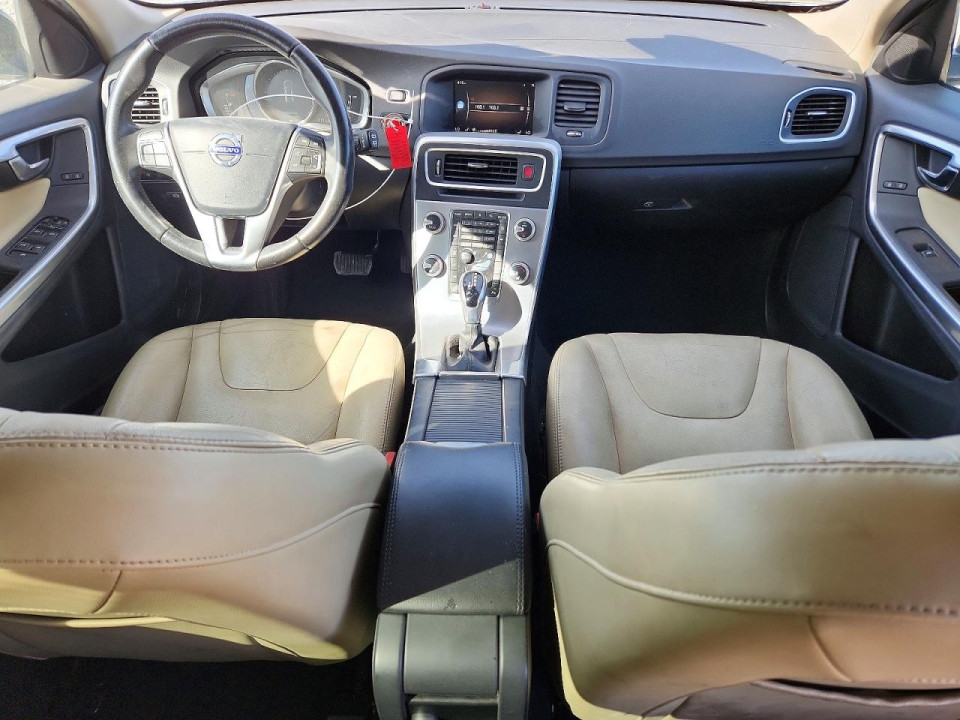 Volvo V60 2017 — Copart