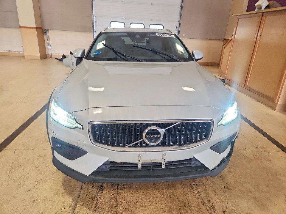 Volvo V60 2020 — Copart