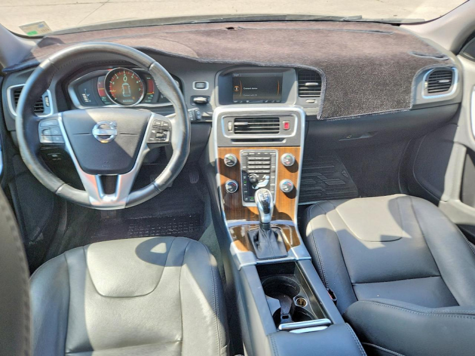 Volvo V60 2015 — Copart