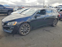 Volvo V60 2015