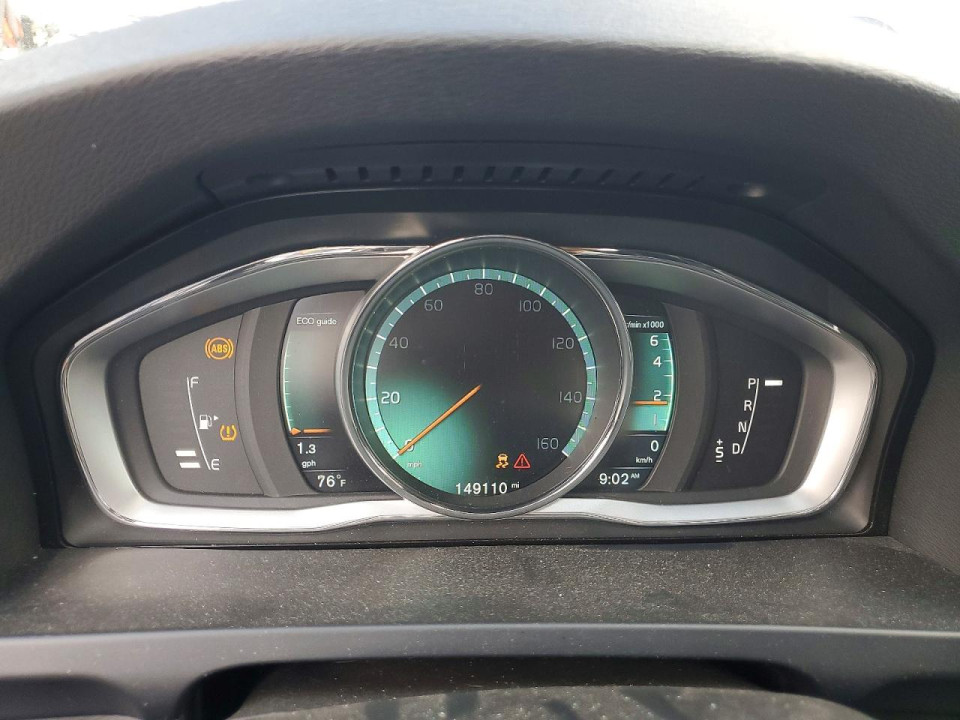 Volvo V60 2015 — Copart