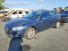 Volvo V60 2015
