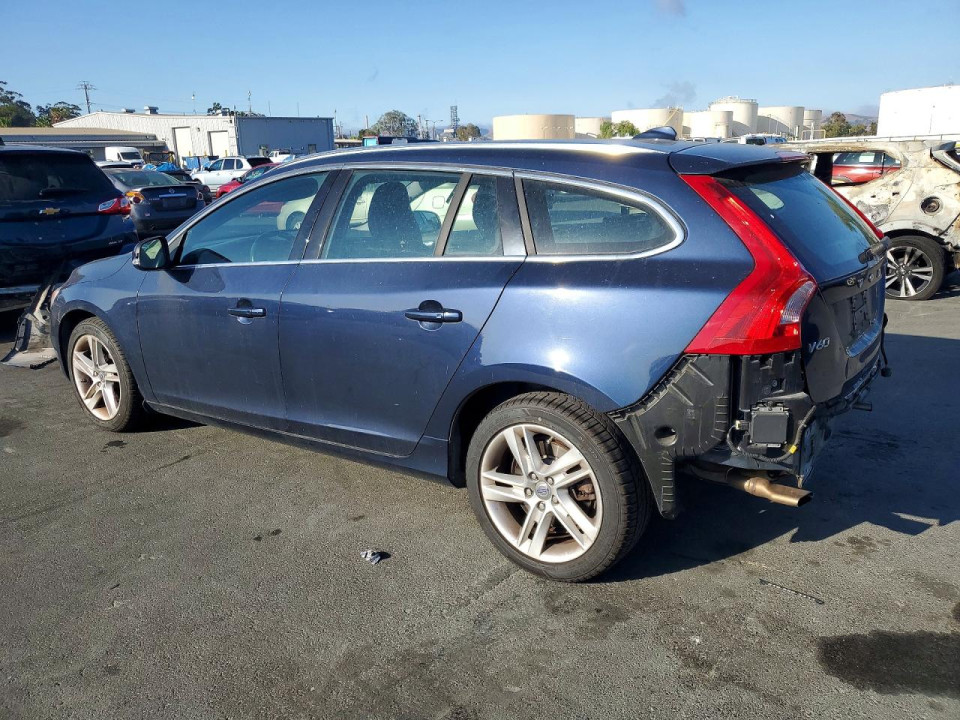 Volvo V60 2015 — Copart