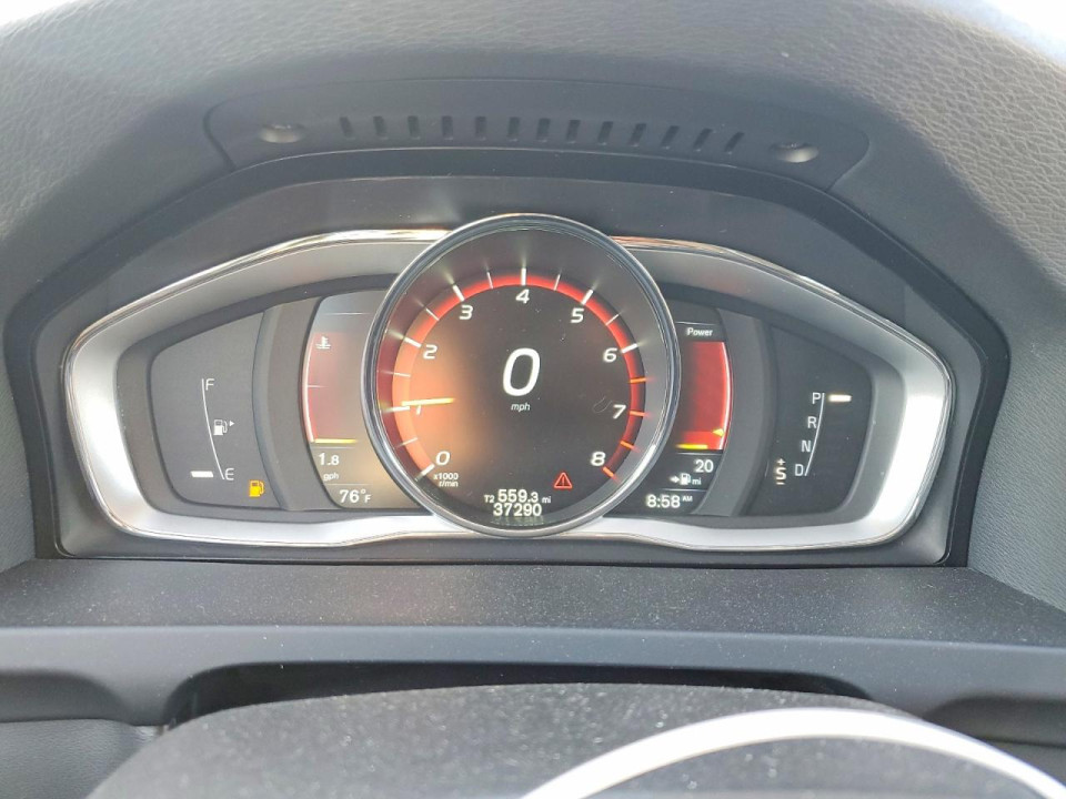 Volvo V60 2015 — Copart
