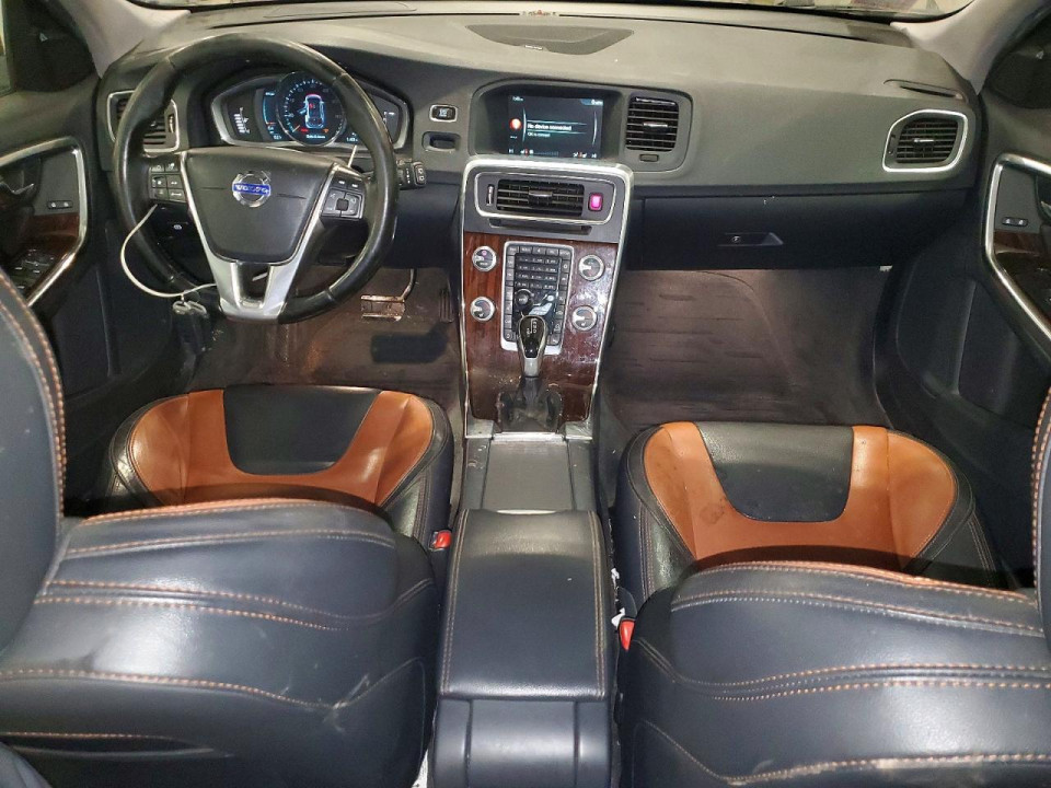 Volvo V60 2016 — Copart
