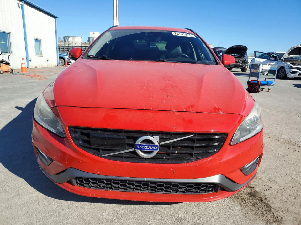 Volvo V60 2018 — Copart