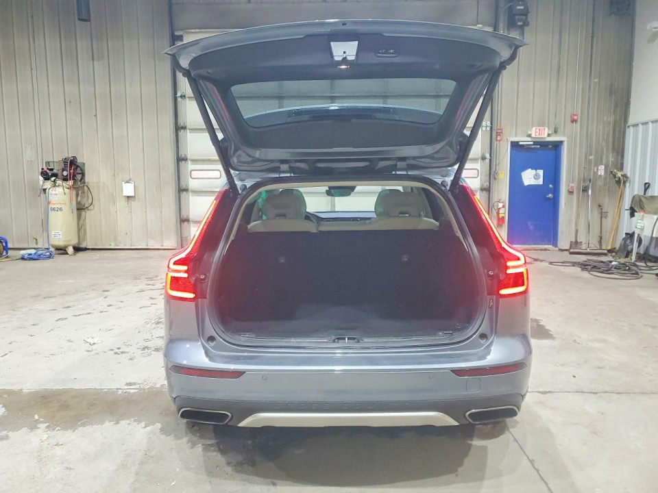 Volvo V60 2020 — Copart
