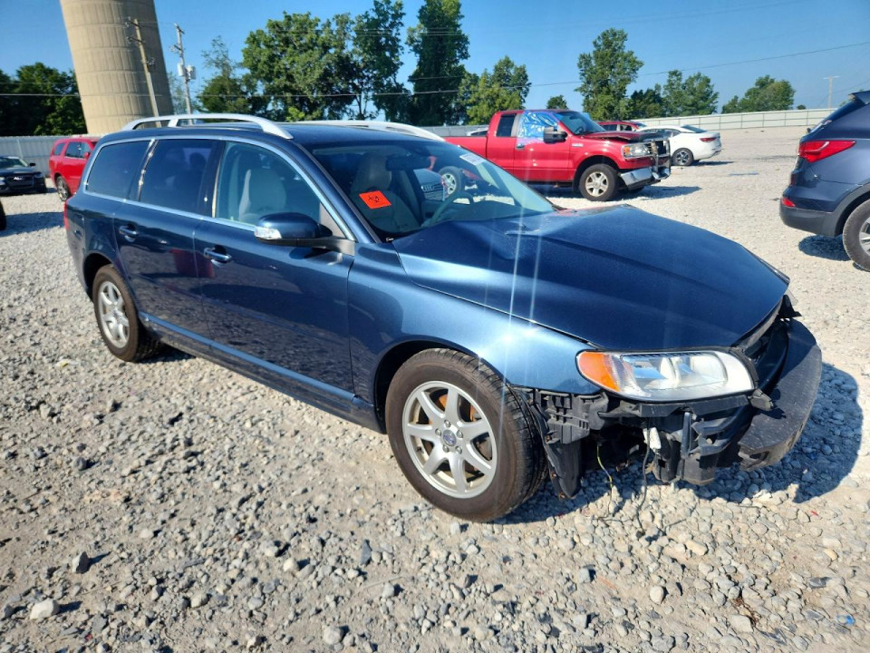 Volvo V70 2008 — Copart