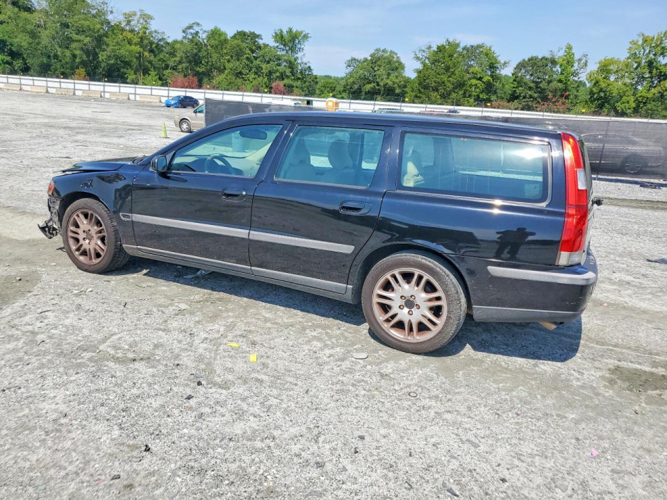 Volvo V70 2004 — Copart