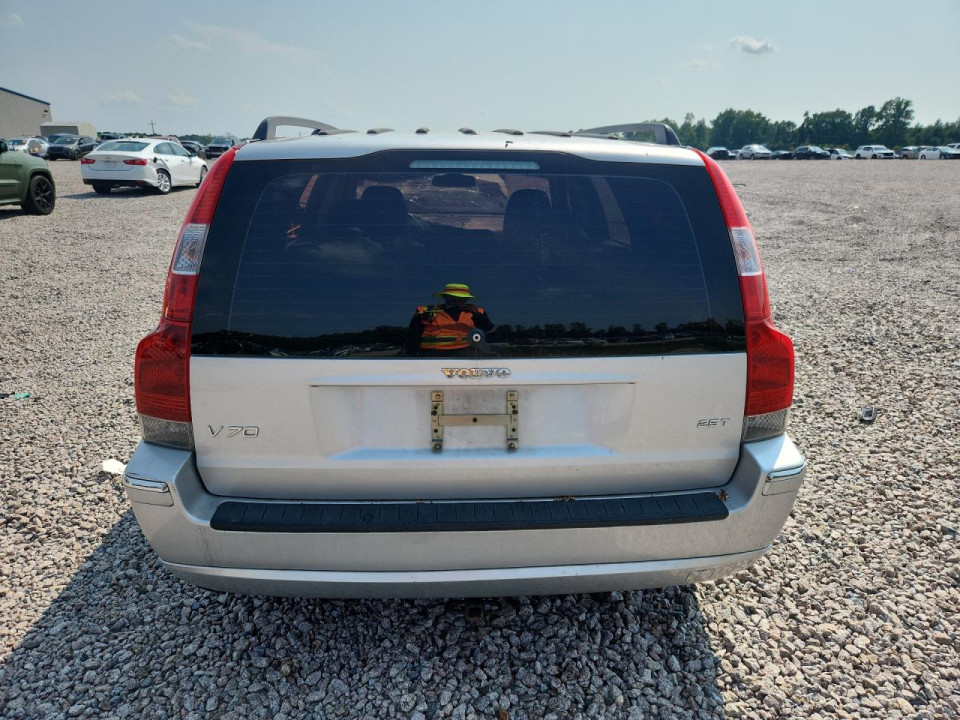 Volvo V70 2005 — Copart