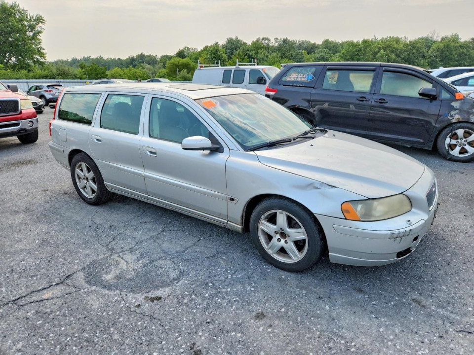 Volvo V70 2006 — Copart