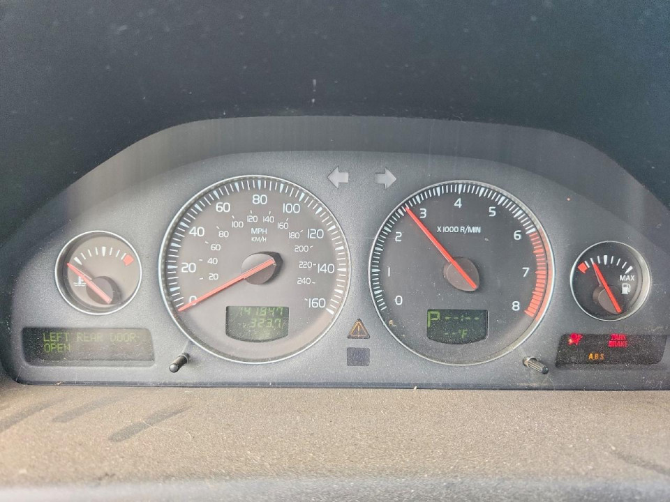 Volvo V70 2006 — Copart