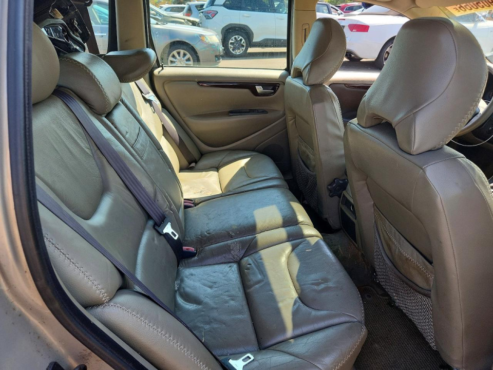 Volvo V70 2001 — Copart