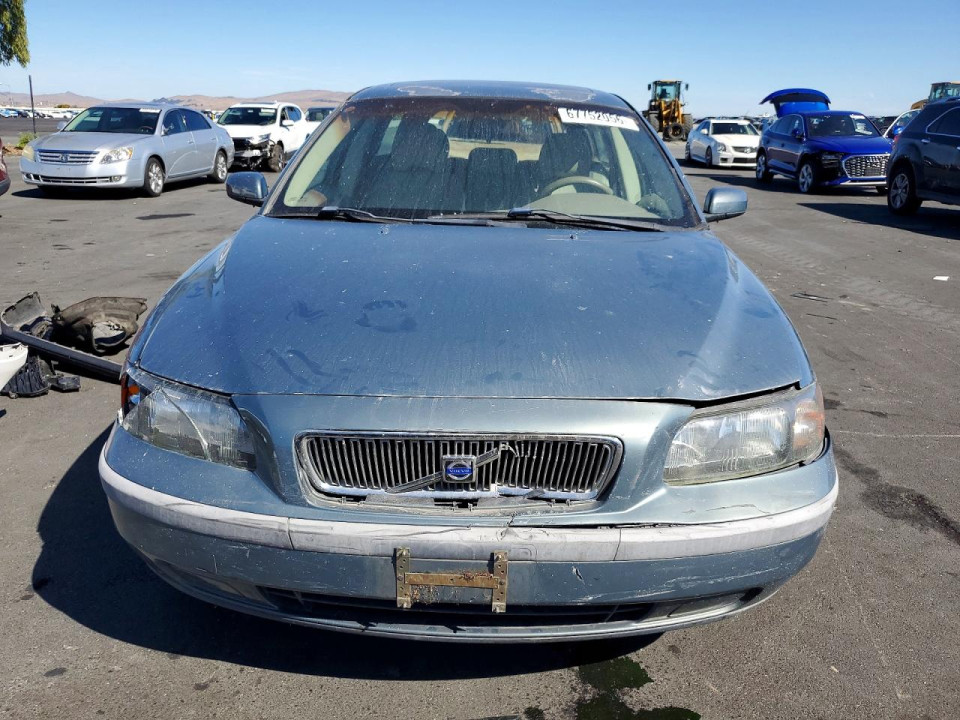 Volvo V70 2004 — Copart