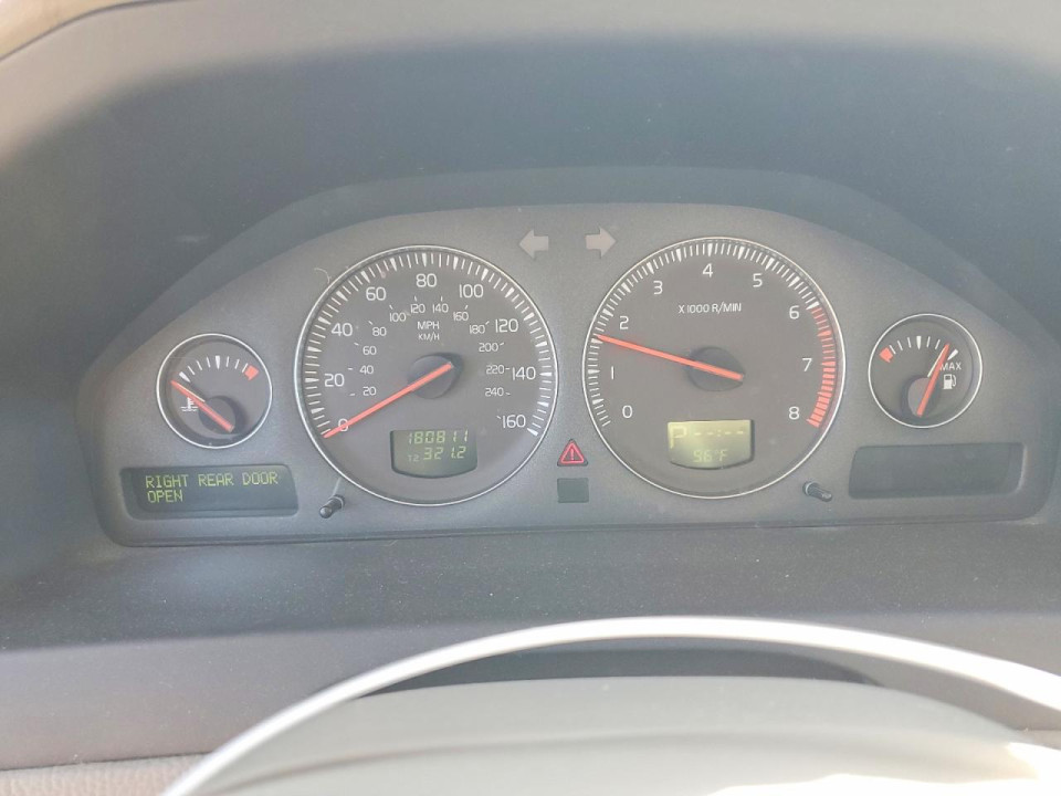 Volvo V70 2006 — Copart