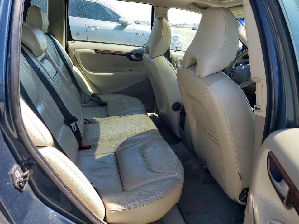 Volvo V70 2006 — Copart