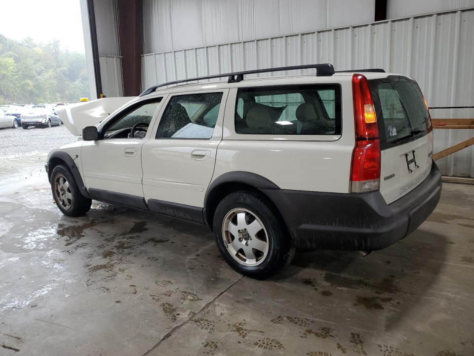 Volvo V70 2002 — Copart