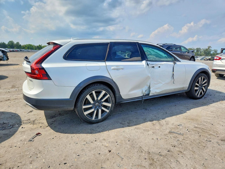Volvo V90 2021 — Copart