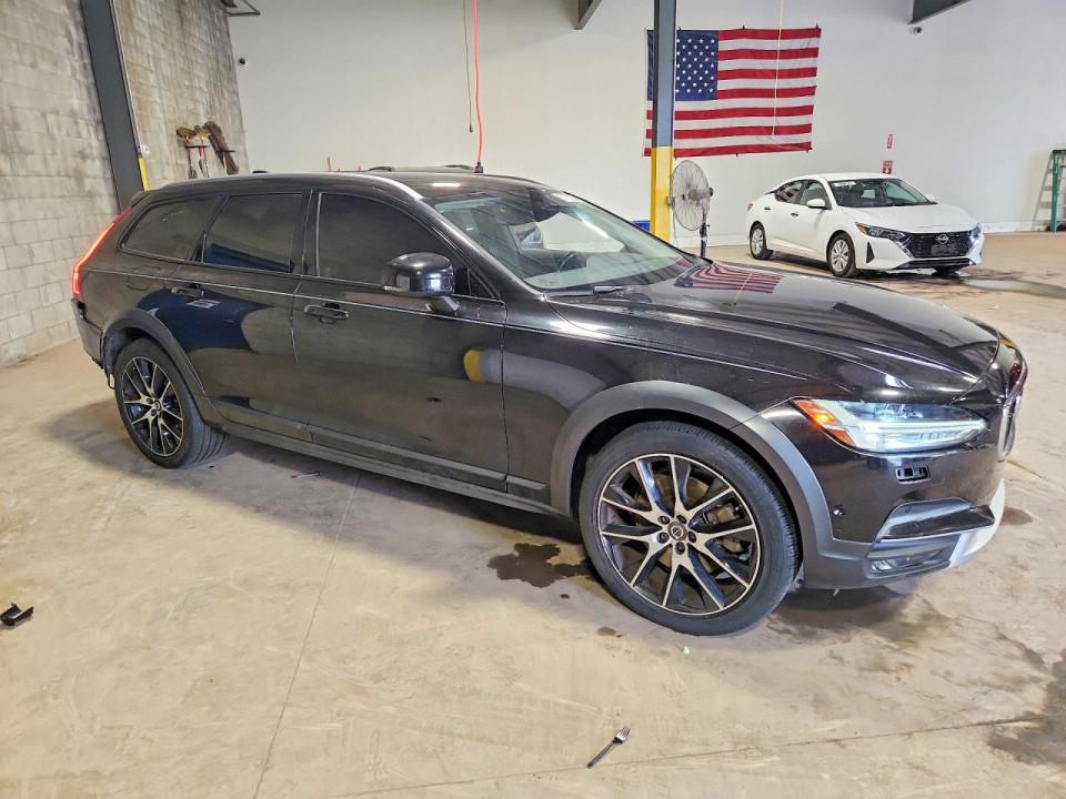 Volvo V90 2018 — Copart