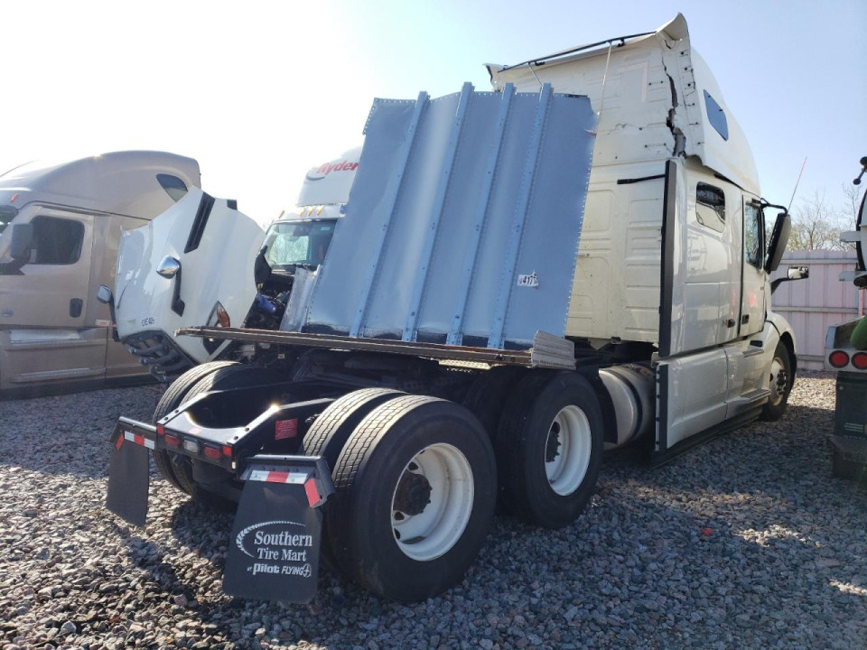 Volvo VN 2024 — Copart