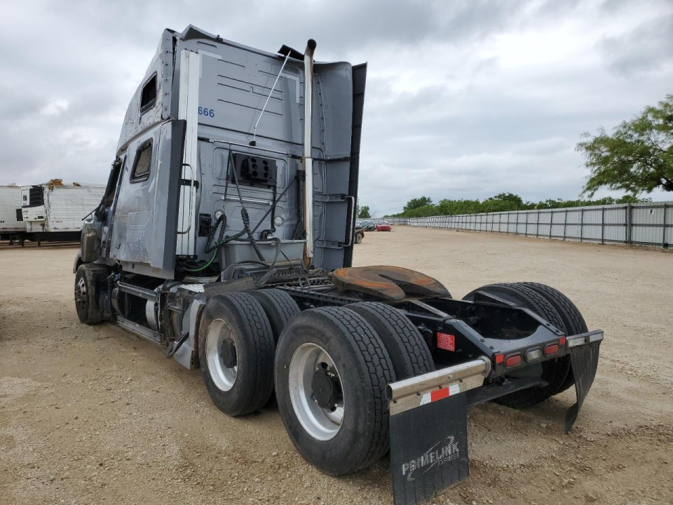Volvo VNL 2022 — Copart