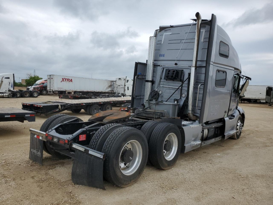 Volvo VNL 2022 — Copart